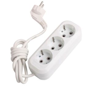 Удлинитель 3гнезда 1.5м с заземлением ПВС 3500Вт 3x1мм² Smartbuy 4740