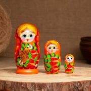 Матрёшка «Земляничка», оранжевое платье, 3 кукольная, 10-12 см 3440226